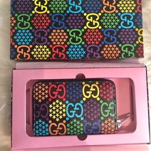 GUCCI GG Psychedelic ZIP Card Case